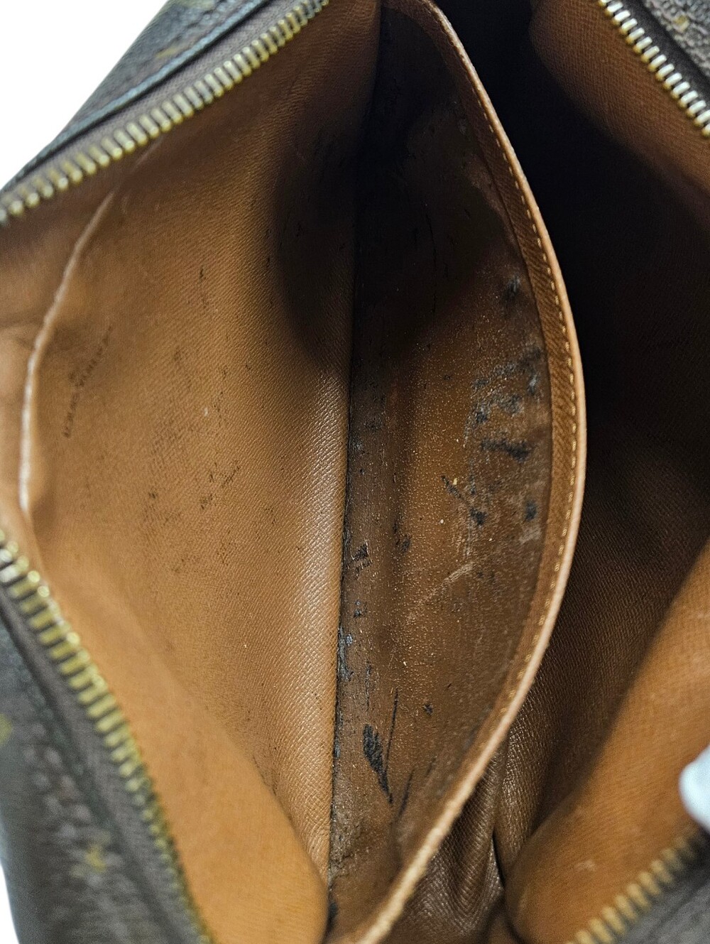 Louis Vuitton Brown Monogram Men's Bag - Picture 11 of 15